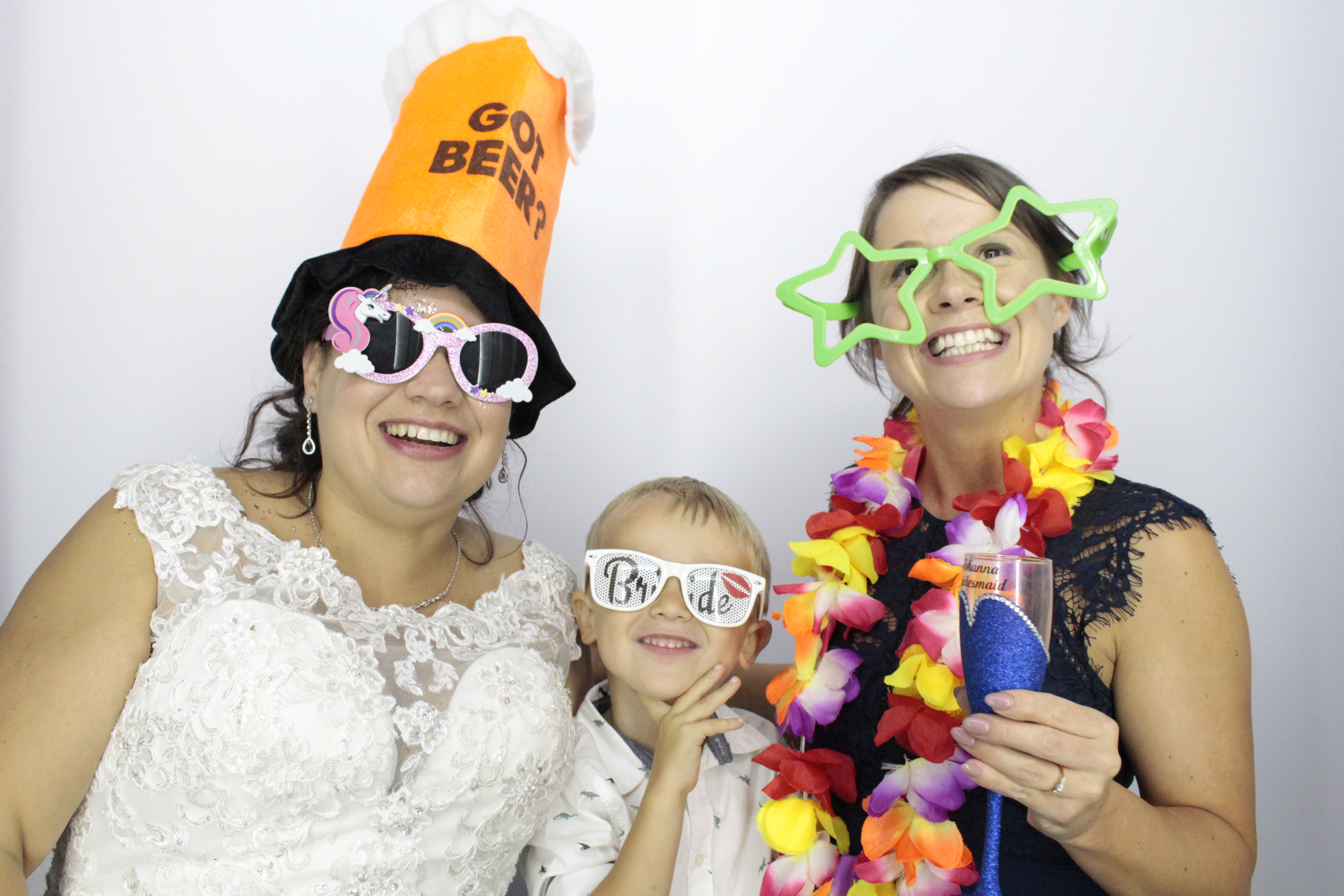 James and Natalie’s Wedding | View more photos from the event at gallery.myphotoboothexperience.co.uk/u/MyPhotoBoothExperienceLtd/James-and-Natalie’s-Wedding